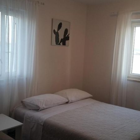 Apartman Pape Pakoštane Εξωτερικό φωτογραφία