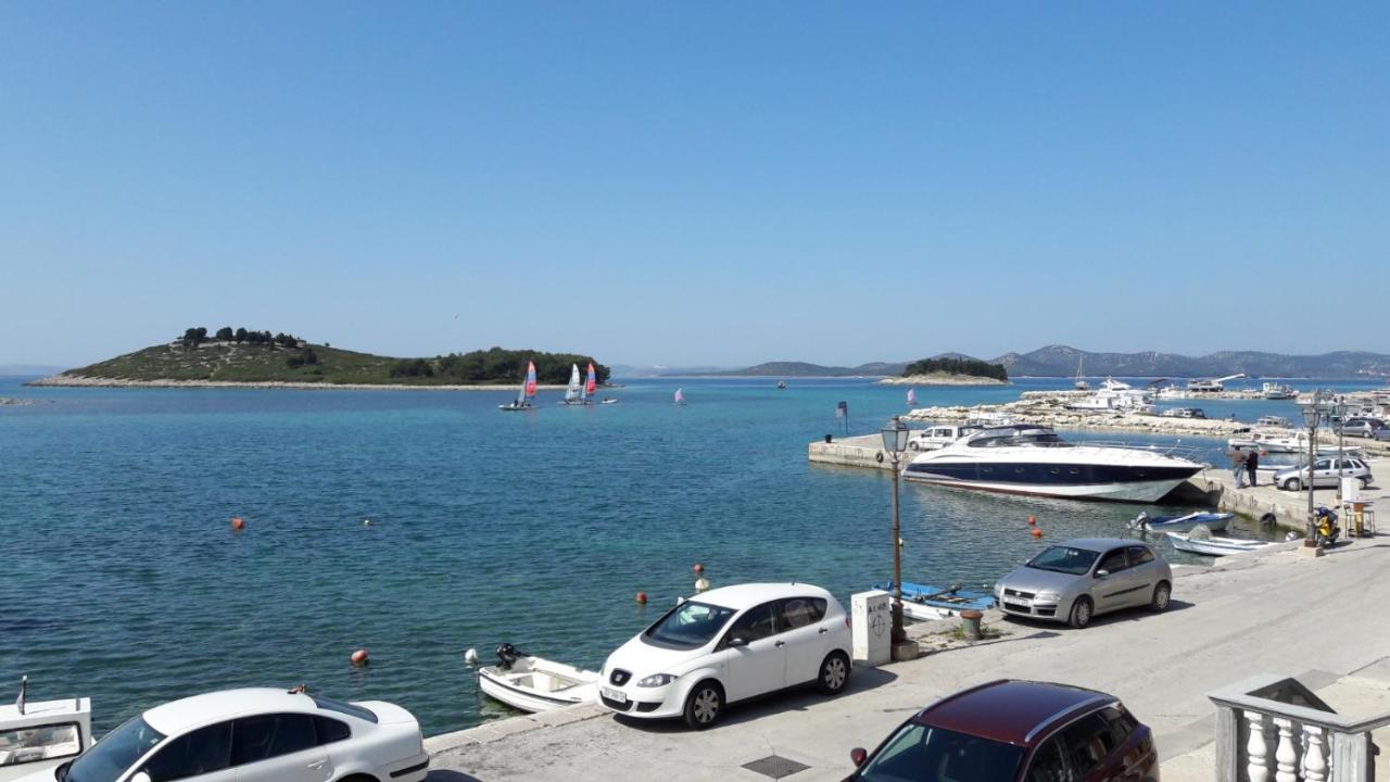 Apartman Pape Pakoštane Εξωτερικό φωτογραφία