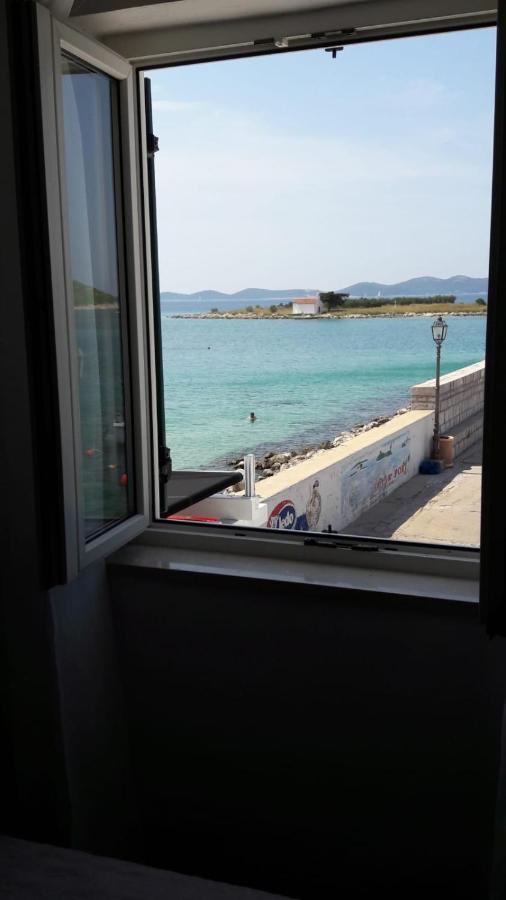 Apartman Pape Pakoštane Εξωτερικό φωτογραφία